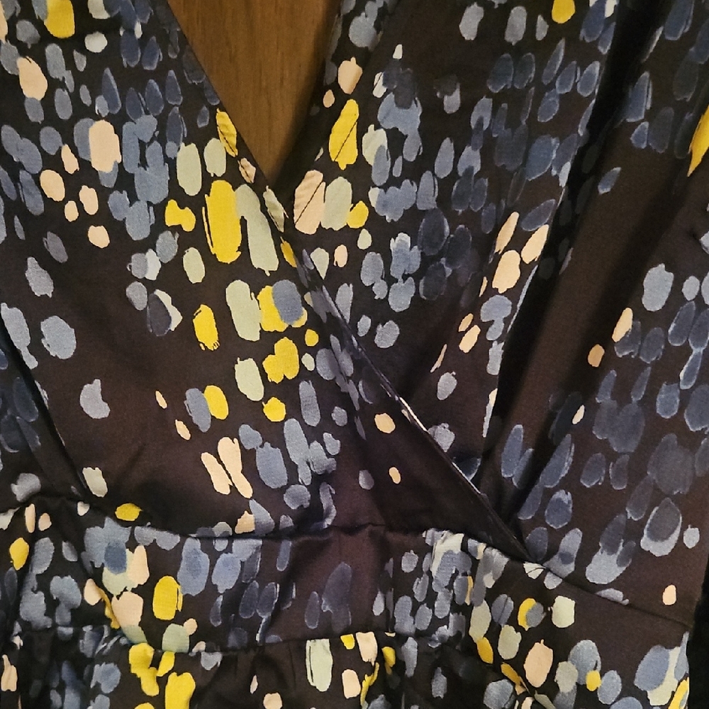EUC Torrid Top - Picture 3 of 7